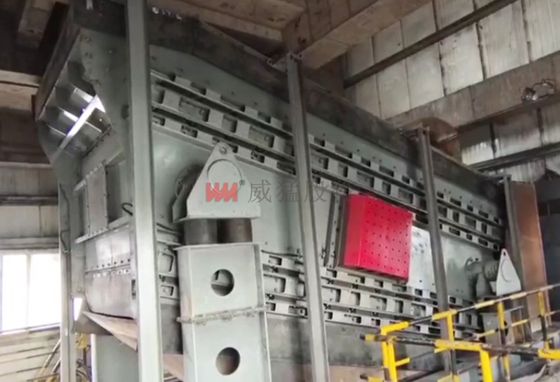 某鋼廠復(fù)頻篩-C使用現(xiàn)場